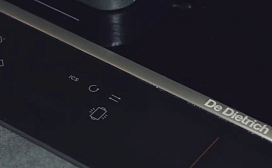 Индукционная варочная панель De Dietrich HoriZone Play в сочетании с чугунным грилем