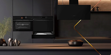 INFINITE BLACK (PHILHARMONIE)