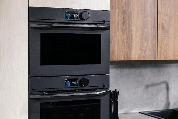 Встраиваемая микроволновая печь De Dietrich DKC4756MB preview 17